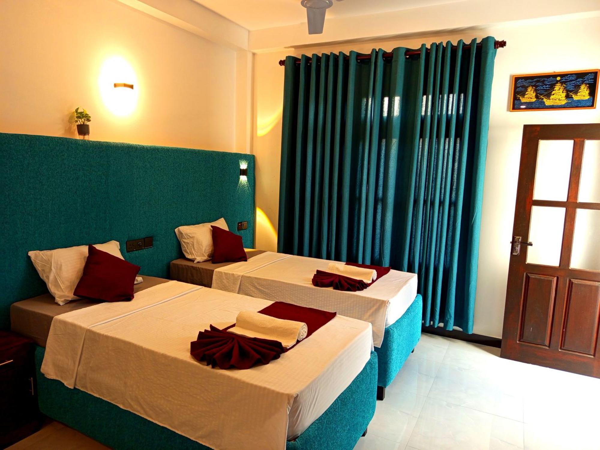 Olu Bunk Apartment Dikwella Exterior foto