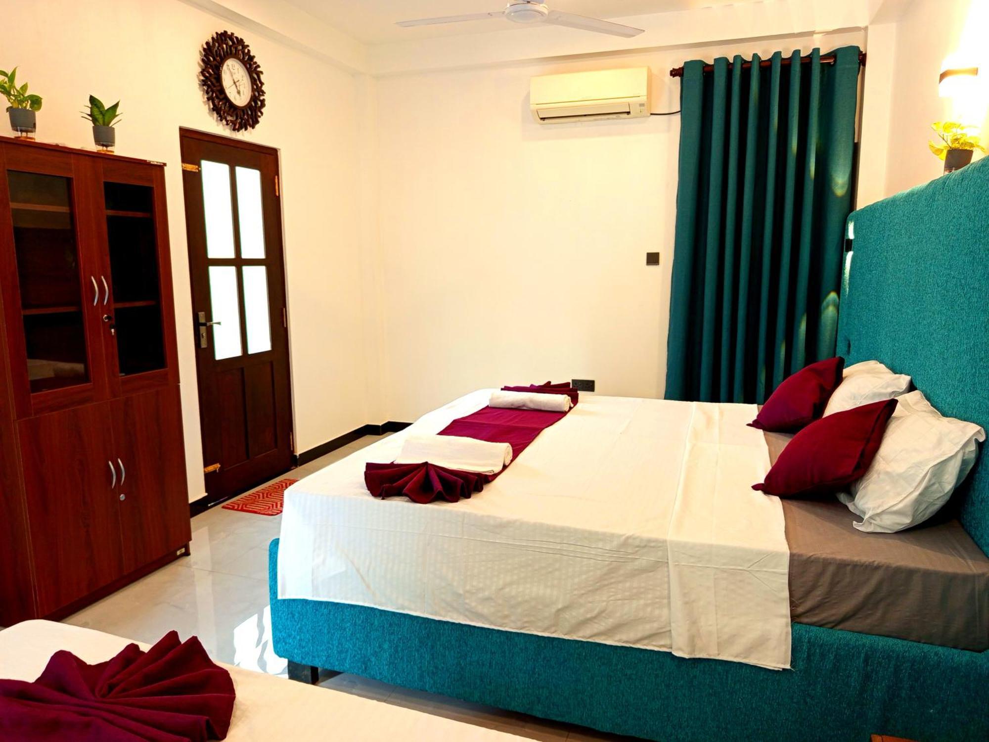 Olu Bunk Apartment Dikwella Exterior foto
